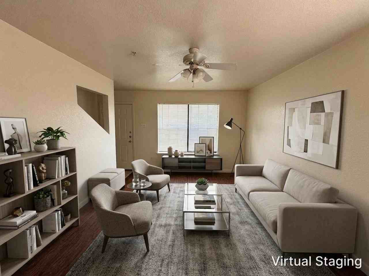 1100 Lansberry - Photo 4 of 42