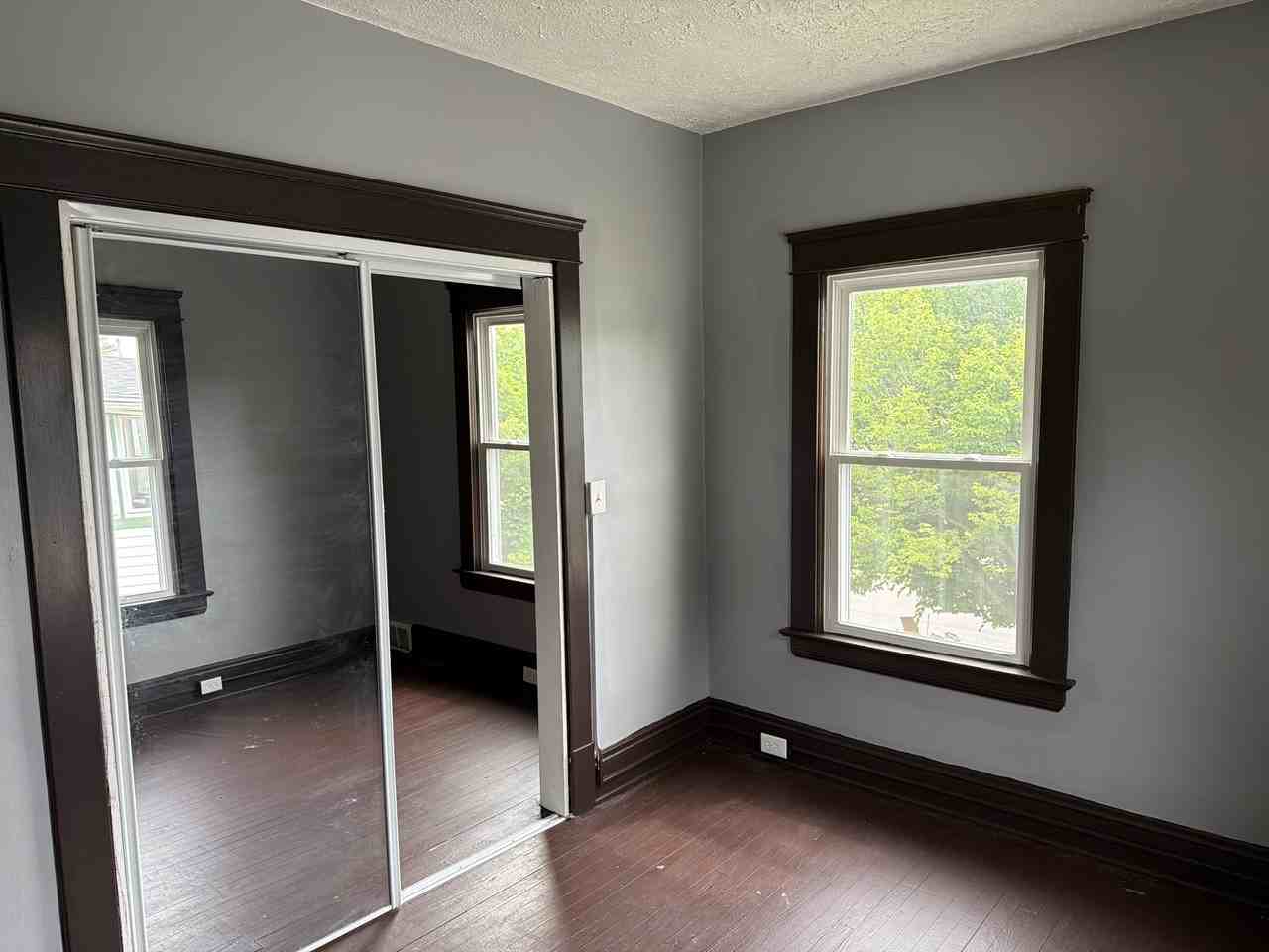 3552 E 138th St - Photo 5 of 15