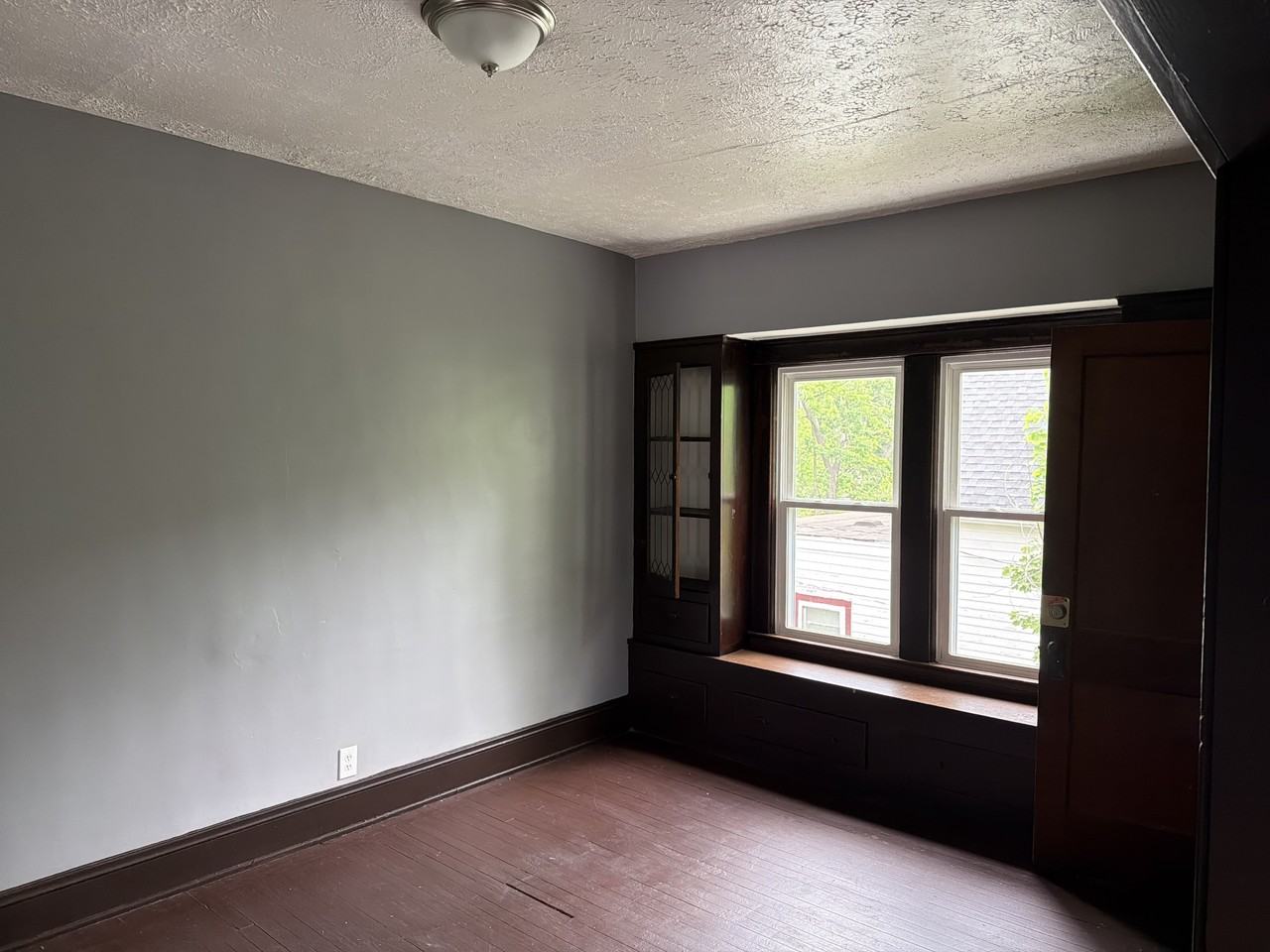 3552 E 138th St - Photo 7 of 15