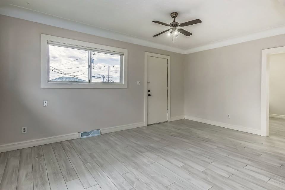 1028 9 Street Southeast - 1 #1 - Photo 7 of 34