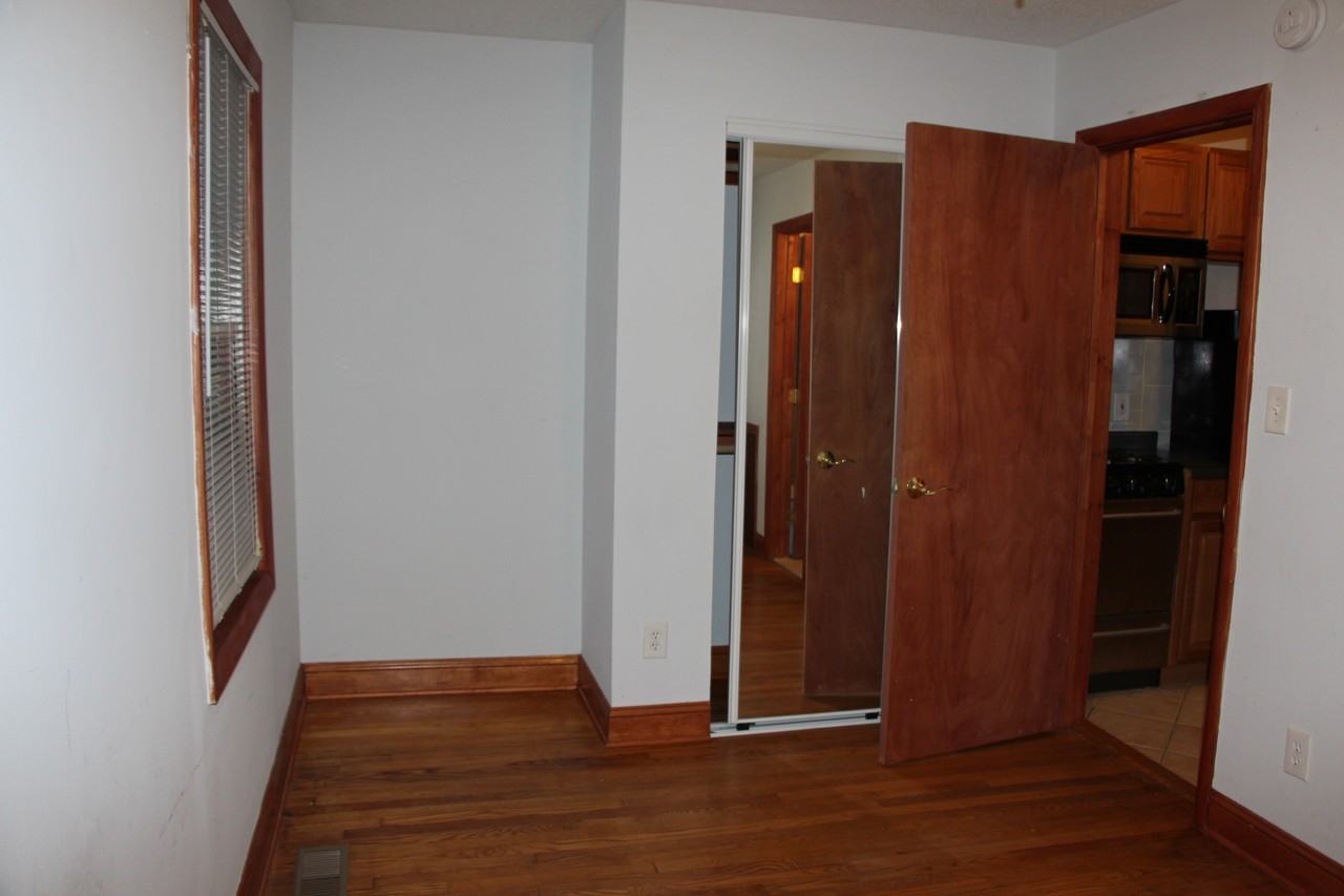 3714 7th St N #3714-2 - Photo 7 of 14