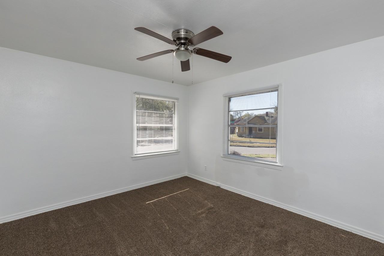3101 3rd Street Cir N #1 - Photo 7 of 14