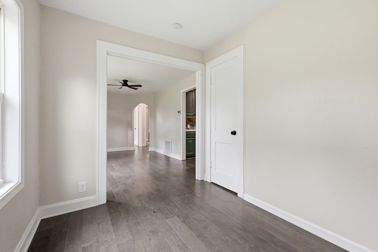5508 Maple St #1 - Photo 6 of 20