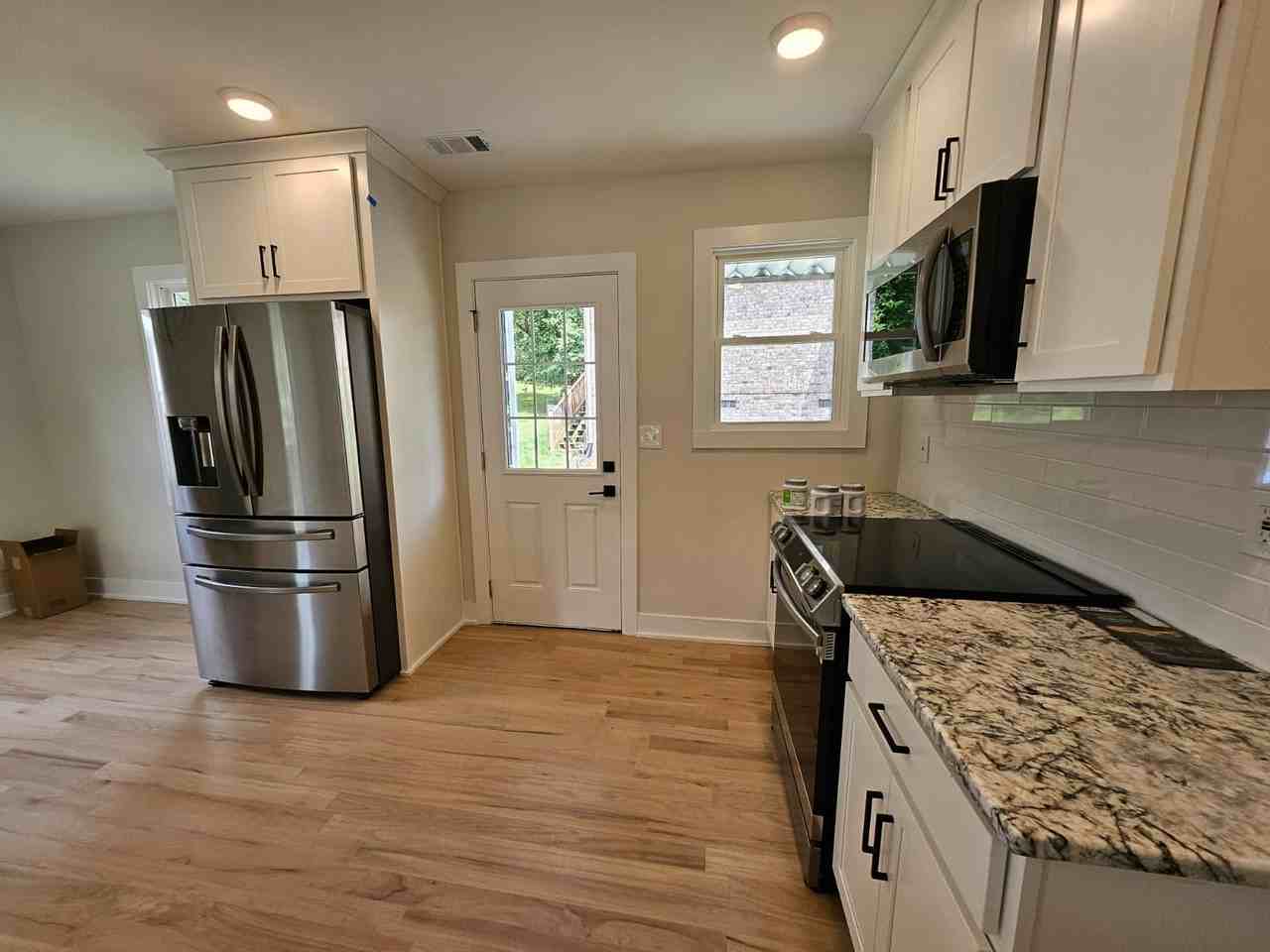 2818 Vaulx Ln #1 - Photo 5 of 15