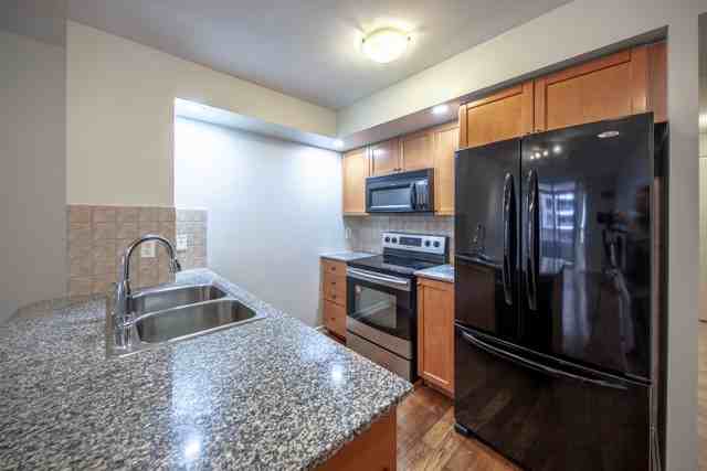 5233 The Essex 2 Inc. #1522 - Photo 5 of 10