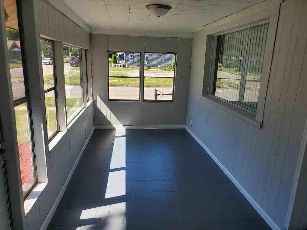 802 S 28th St #1 - Photo 2 of 22