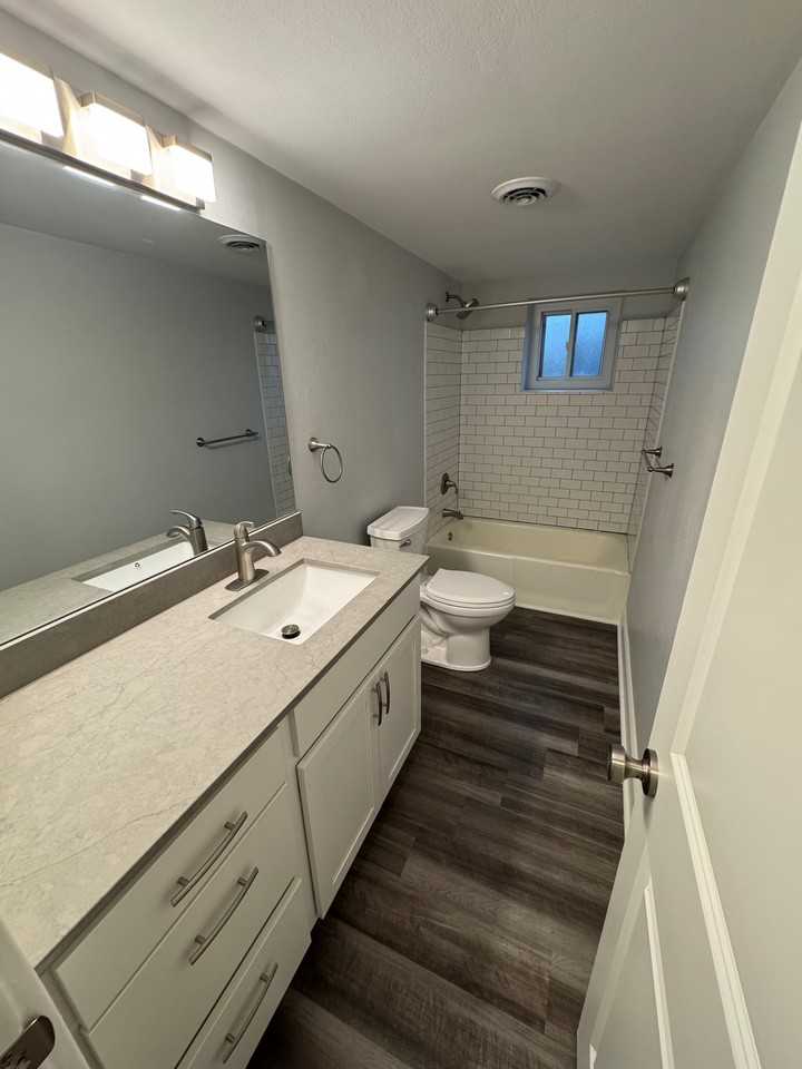 3457 Evergreen RoadAPT 303 #303 - Photo 4 of 13