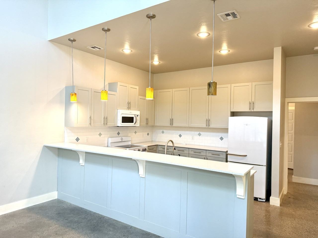 525 K St Sw #1 - Photo 6 of 36