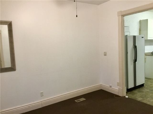 137 Stewart St #1 - Photo 2 of 11