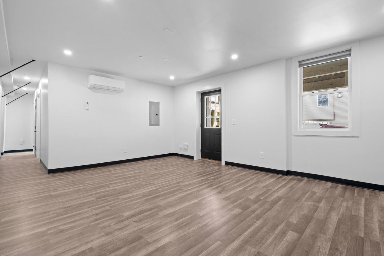 158 Pleasant Street - 2Building 2 #2 - Photo 5 of 15