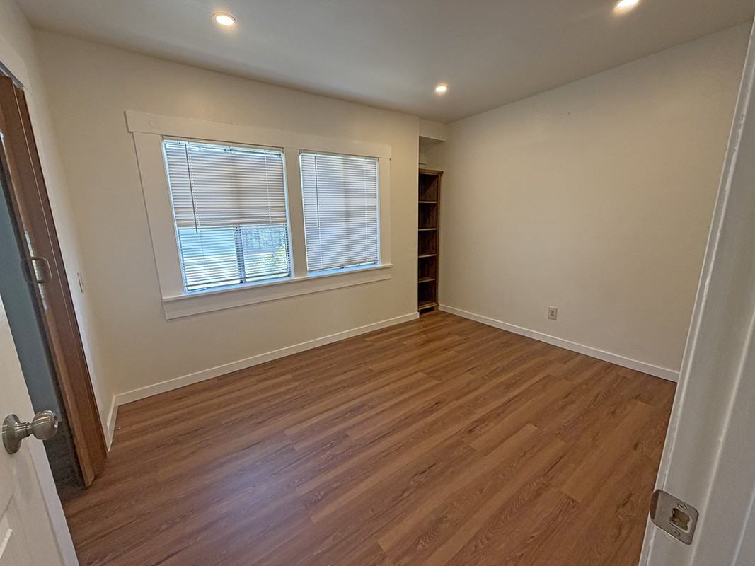 2539 Grande Vista Ave #1 - Photo 3 of 11
