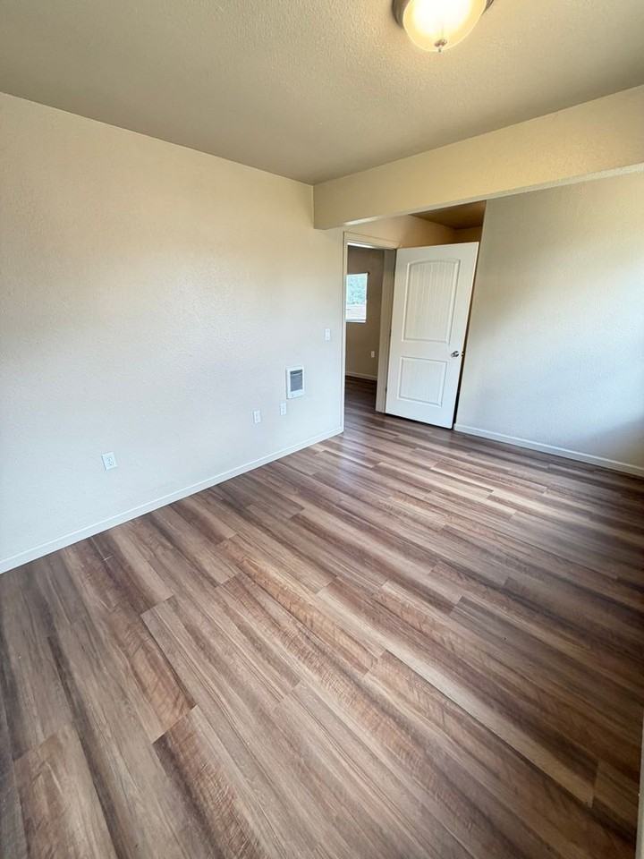 254 Taylor St - Photo 6 of 24
