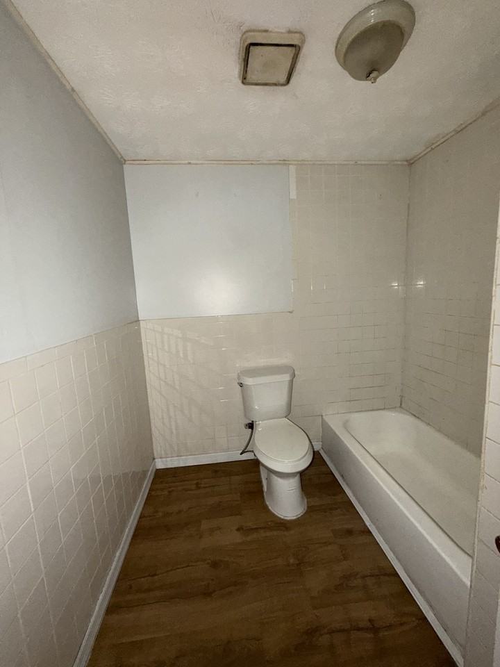 5691 Atlee Ave #1 - Photo 6 of 6