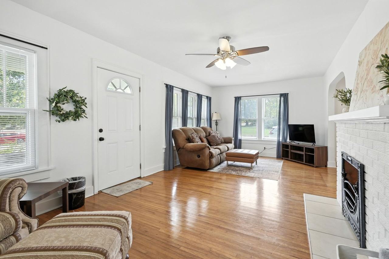3030 S Wall Ave - Photo 4 of 32