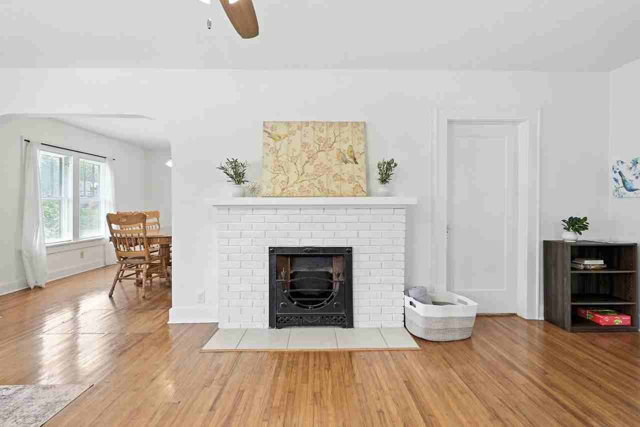 3030 S Wall Ave - Photo 5 of 32