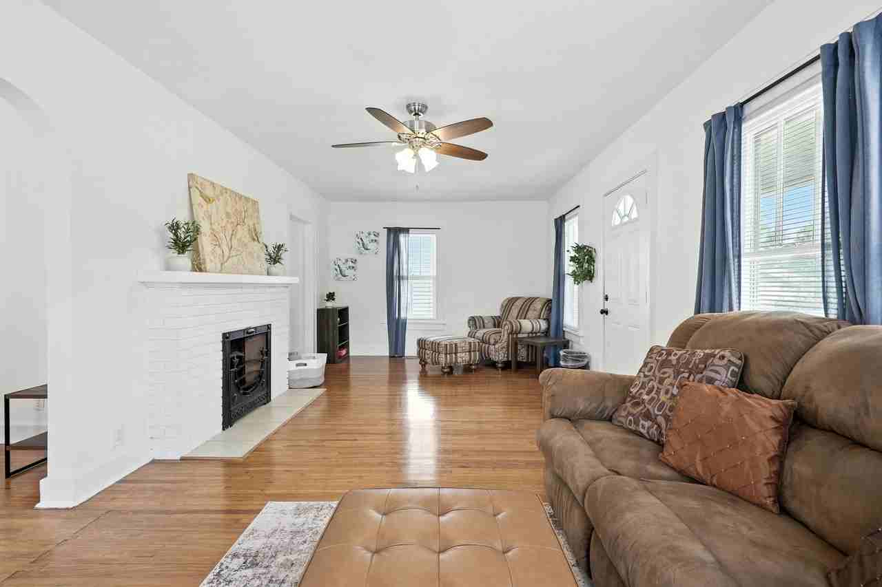 3030 S Wall Ave - Photo 6 of 32