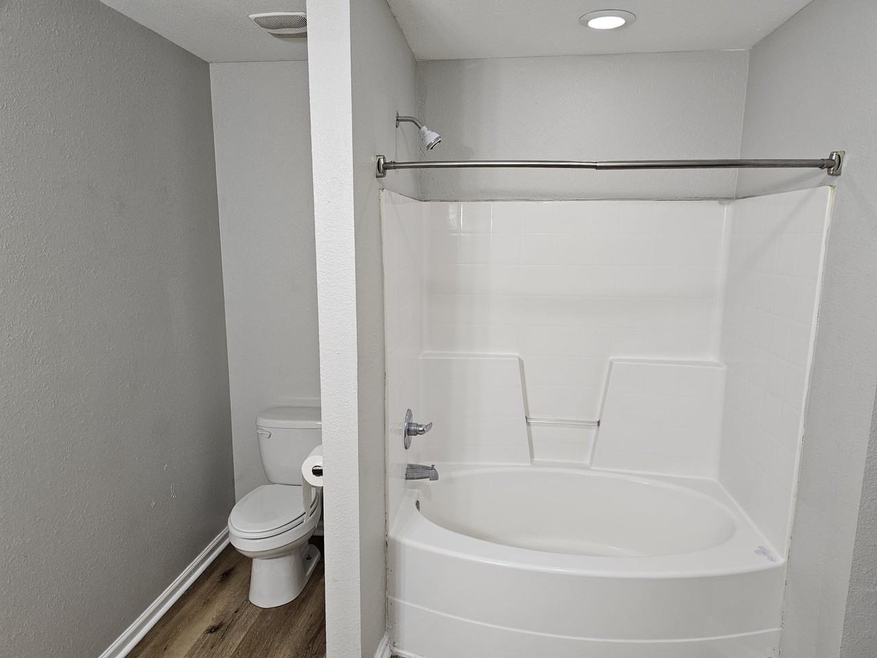 130 Blackwell Ct #1 - Photo 4 of 19
