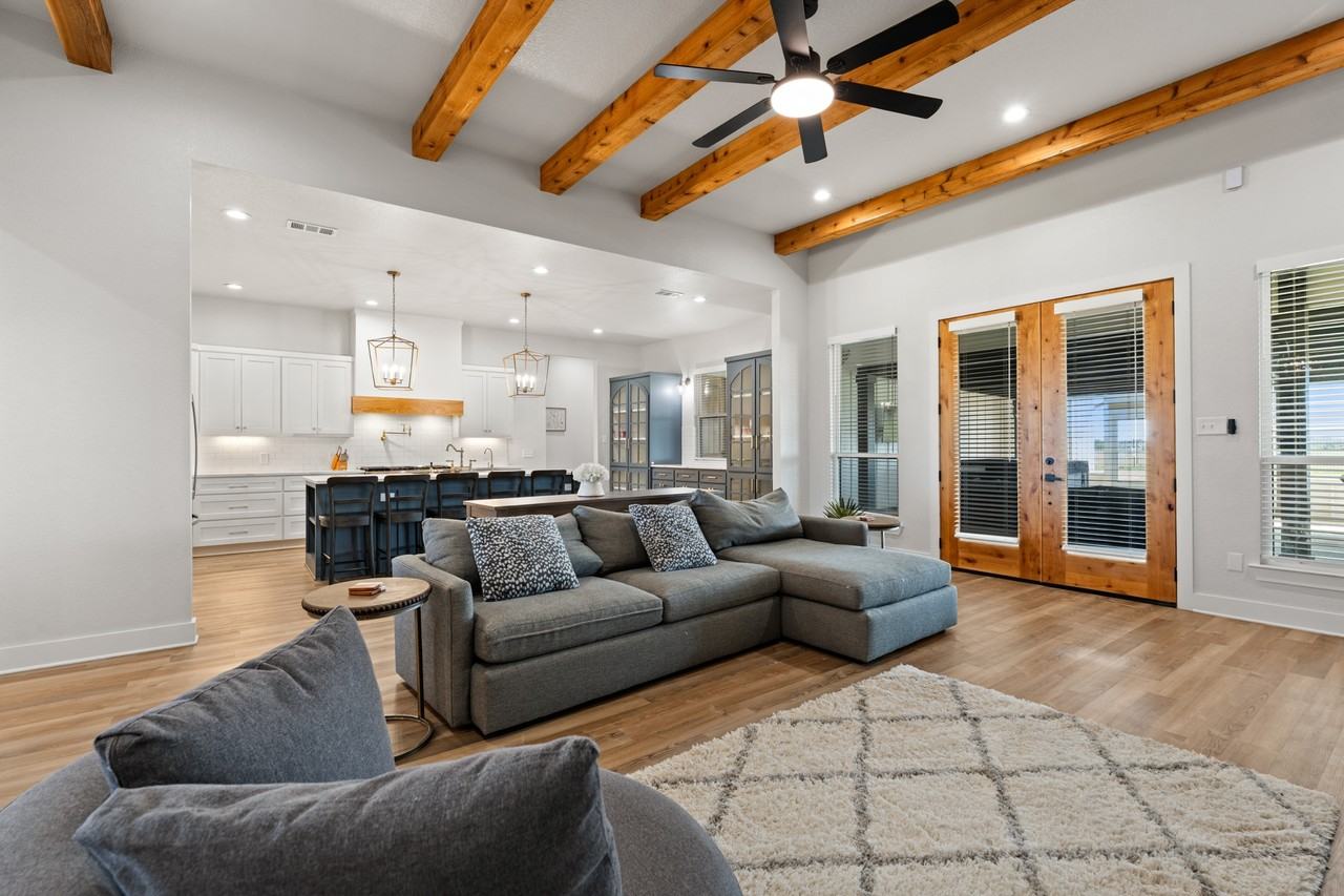 251 Willow Moon Ranch Rd #1 - Photo 4 of 10