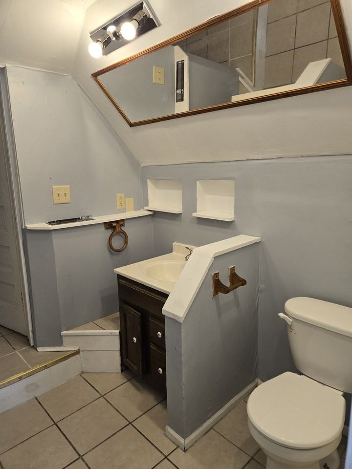502 Pearl St #2 - Photo 7 of 29