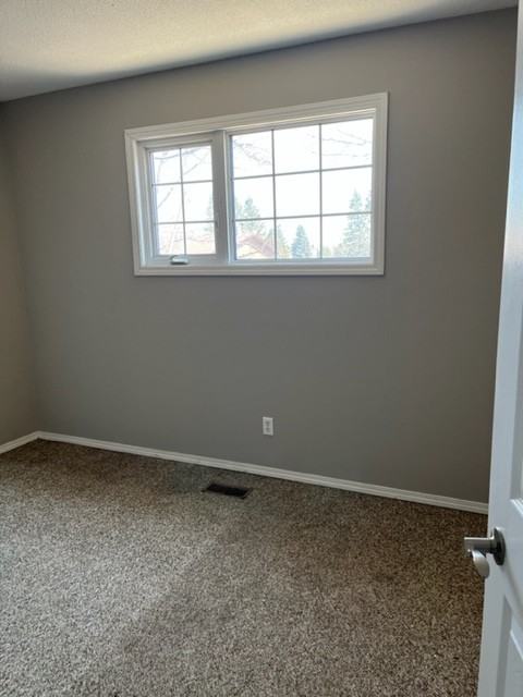 1740 Alexandra Ave #1 - Photo 6 of 10