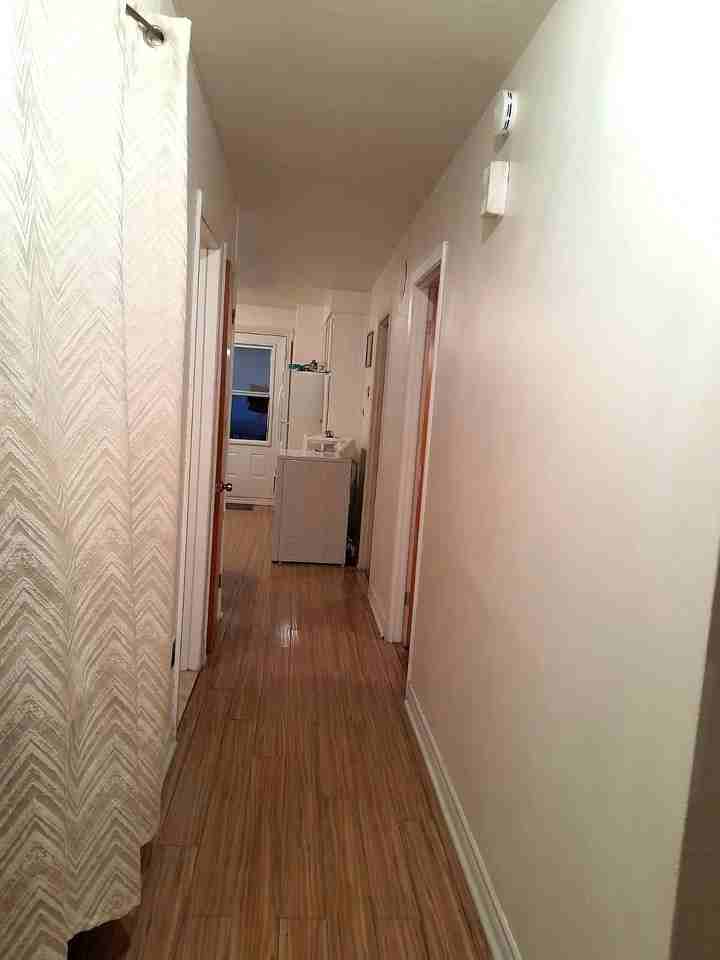 7491 Avenue De Chateaubriand - Photo 3 of 8