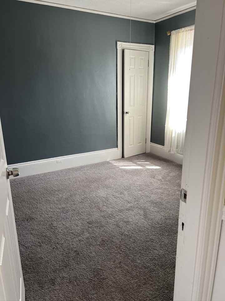 139B S Main St #139BTOP - Photo 7 of 9