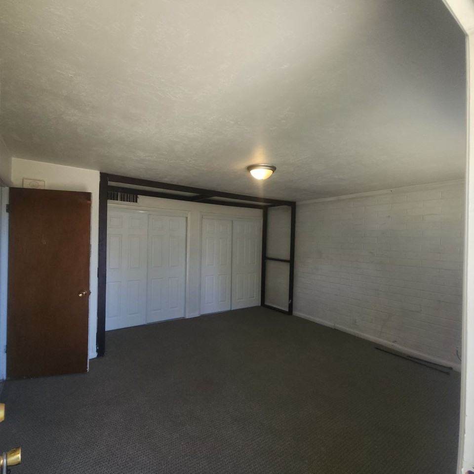 Hackwell Apartments - Photo 5 of 14