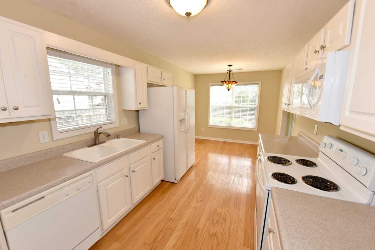 2192 Herndon St #NA - Photo 4 of 11