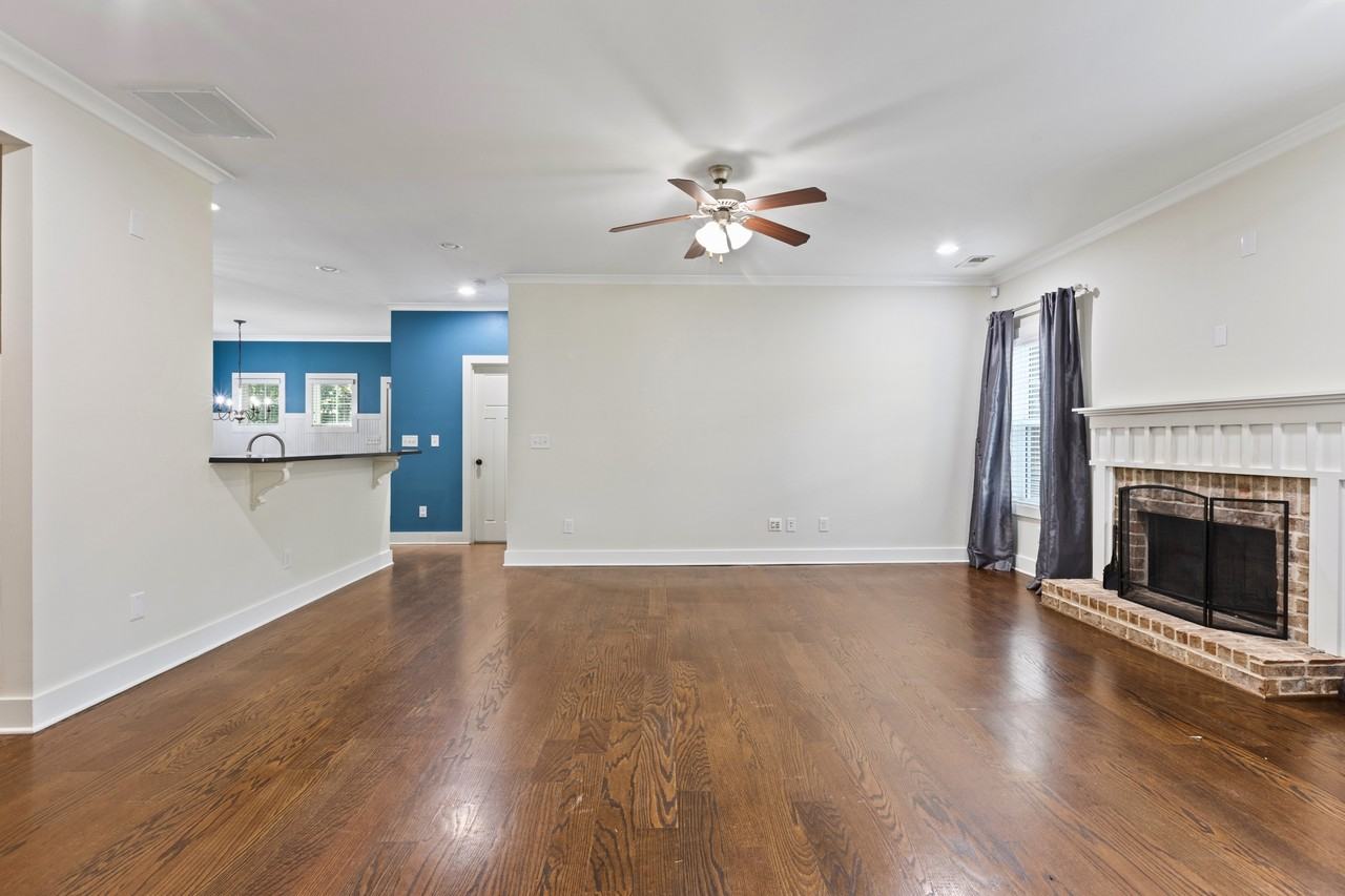 1455 Reynolds Dr #1 - Photo 4 of 50