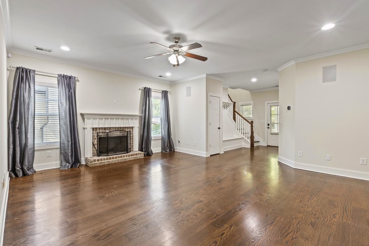 1455 Reynolds Dr #1 - Photo 5 of 50