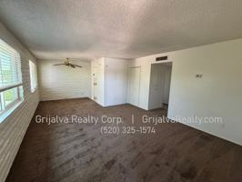 featured image of 1401 S Woodland Ave