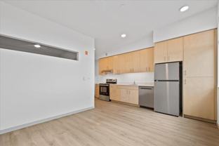 6835 Sw Clinton St - Photo 1 of 1