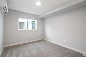 featured image of 1275 Caldwell Blvd
