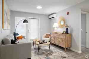 featured image of 1275 Caldwell Blvd