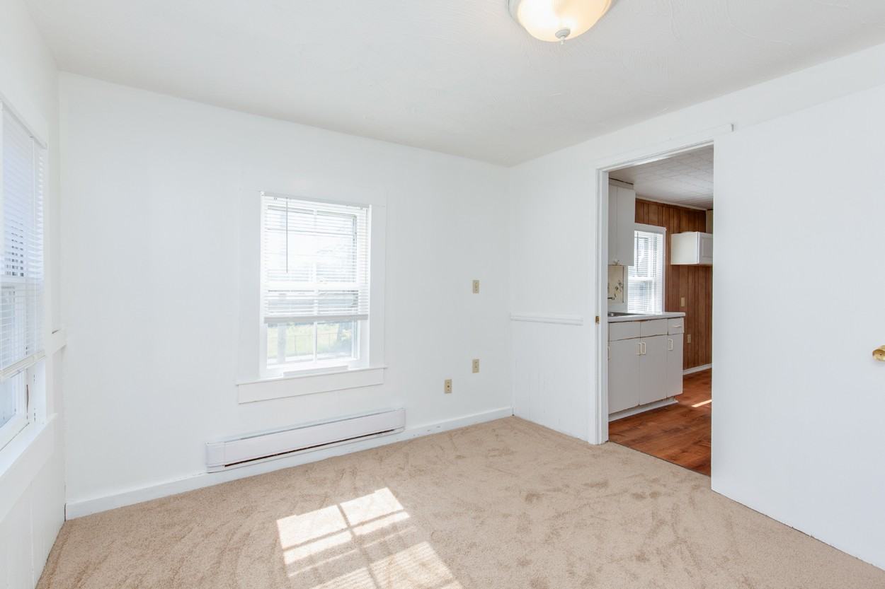 2 Williams Ct #2 - Photo 6 of 10