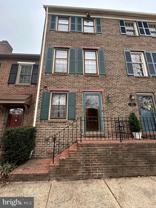 1202 W Abingdon Dr #1 - Photo 1 of 1