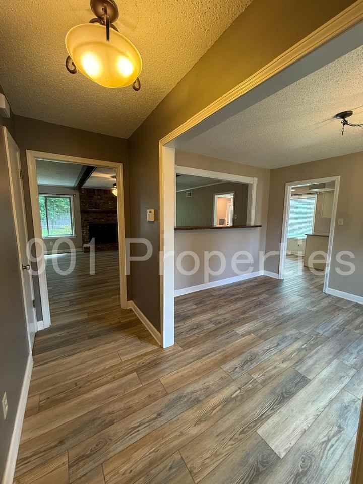 3016 Ingleside Dr #1 - Photo 2 of 25