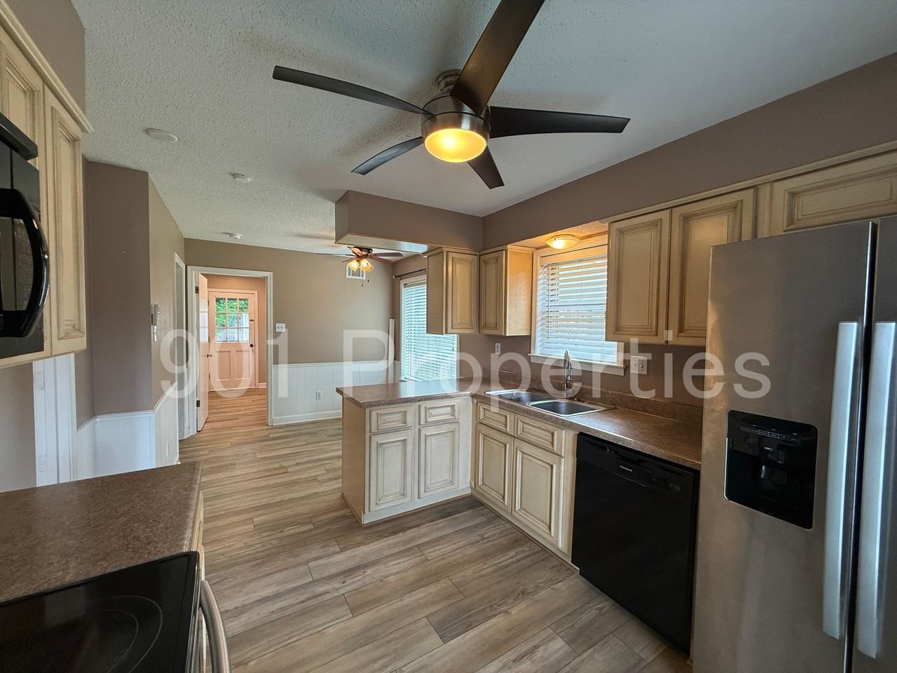 3016 Ingleside Dr #1 - Photo 6 of 25