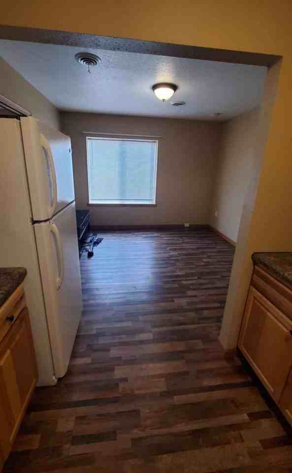 231 N Main St #1 - Photo 3 of 7