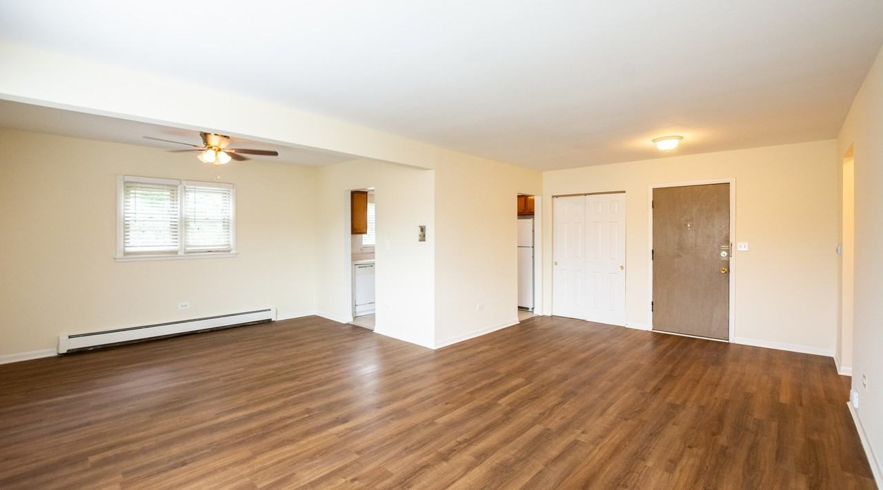 209 S Oak Park - Photo 3 of 29