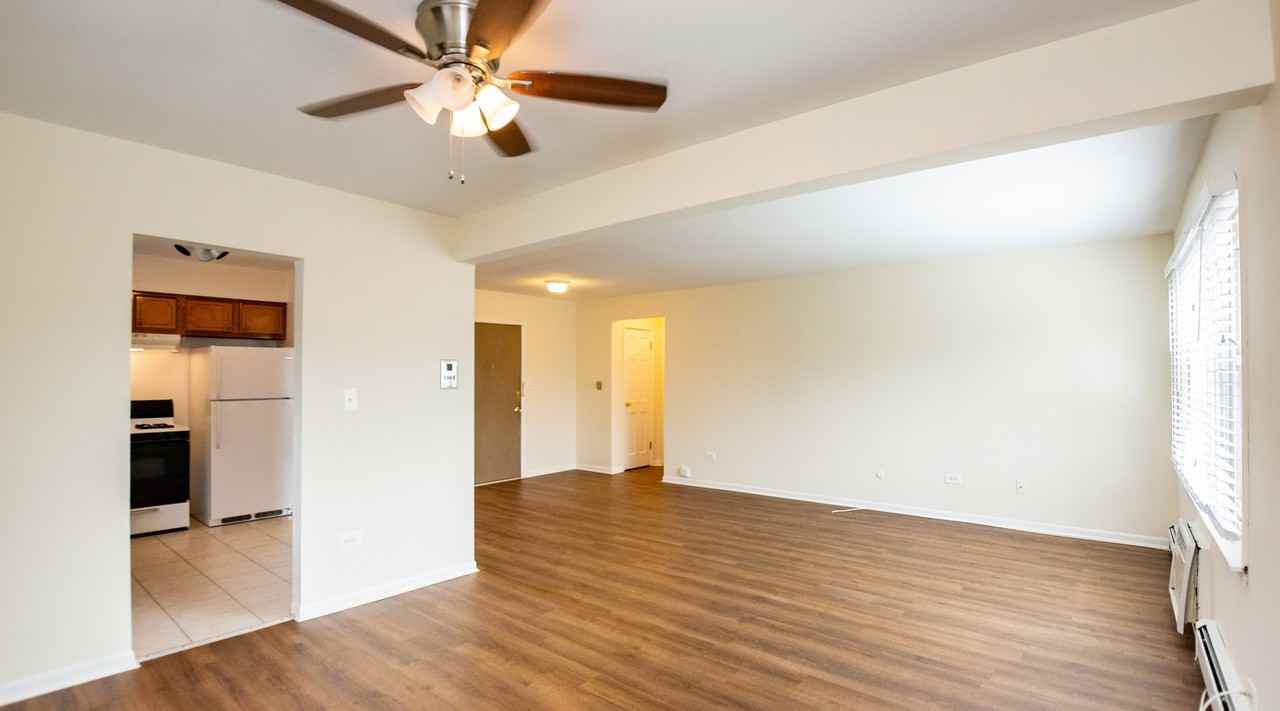 209 S Oak Park - Photo 4 of 29