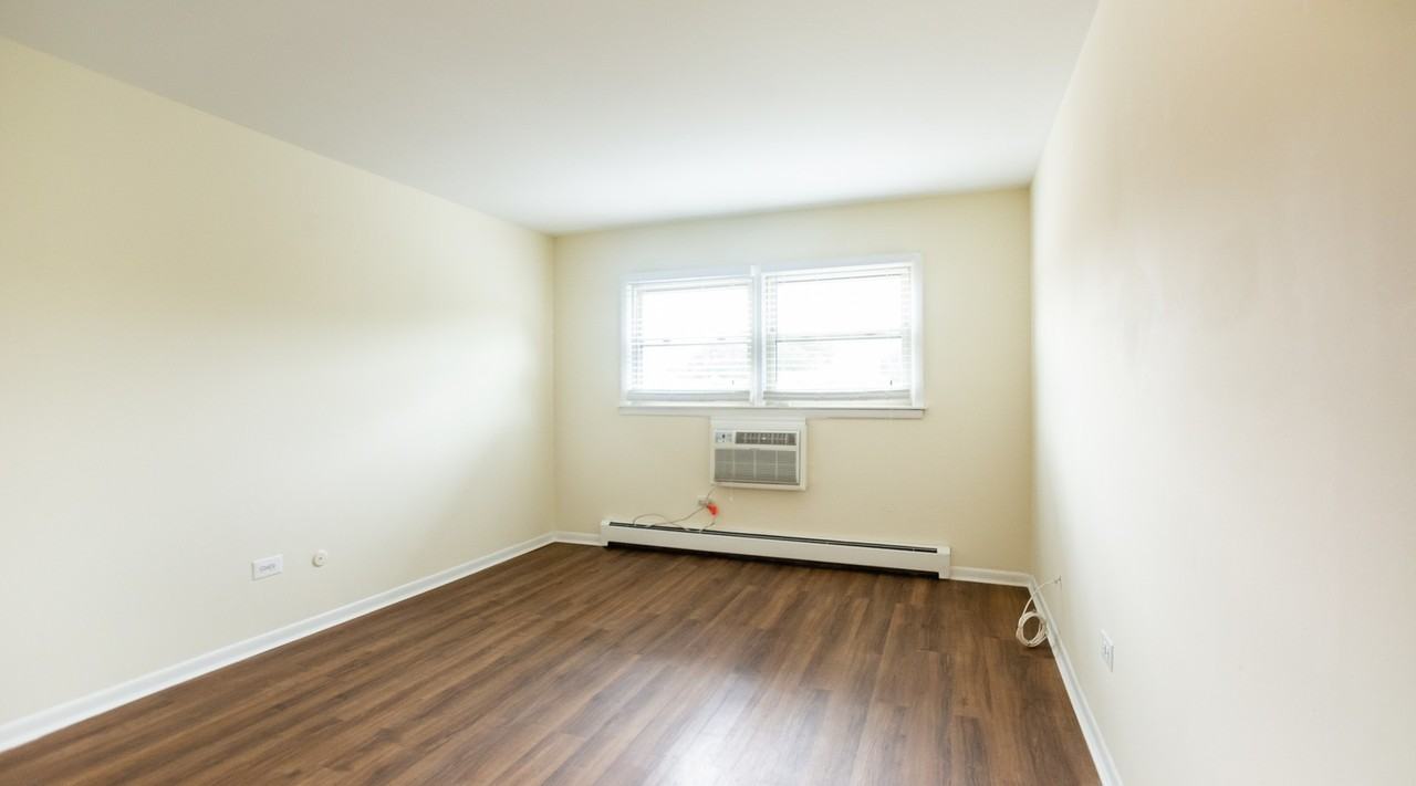 209 S Oak Park - Photo 7 of 29