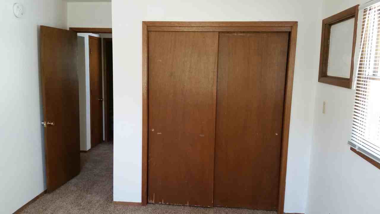 2301 W 4th St #2 - Photo 2 of 12