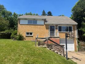 127 Saint Croix Dr - Photo 1 of 1