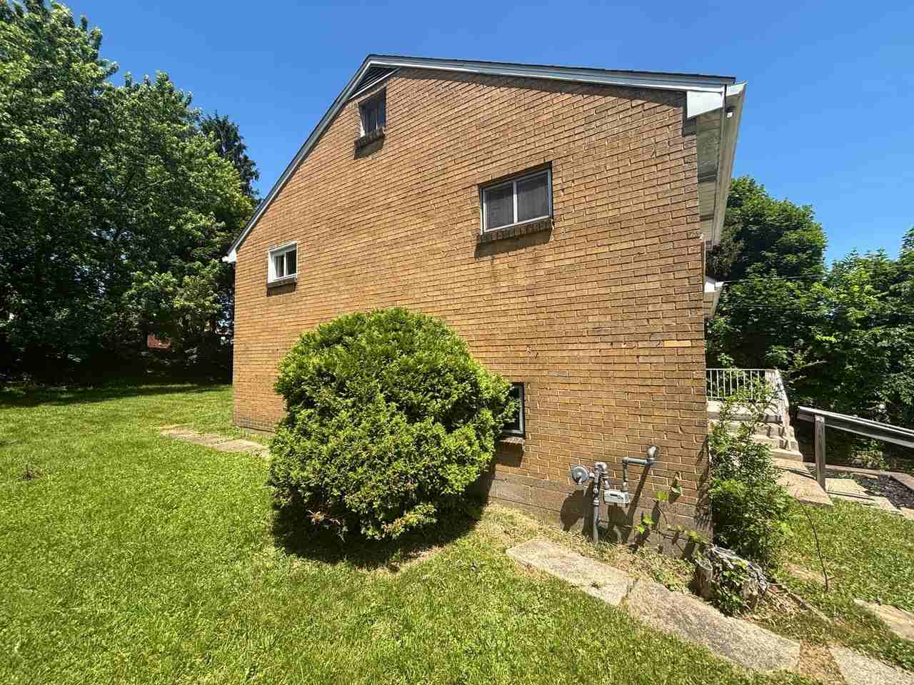 127 Saint Croix Dr - Photo 3 of 22
