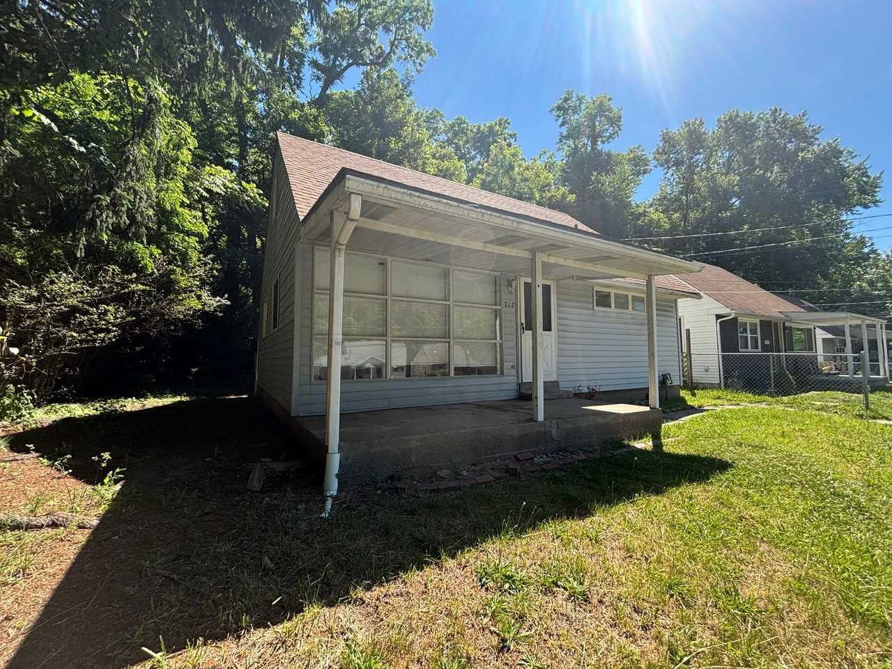 717 Jefferson Rd - Photo 3 of 22