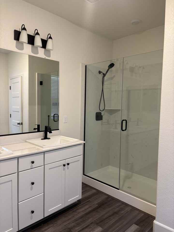 644 Belmont Dr #1 - Photo 5 of 9