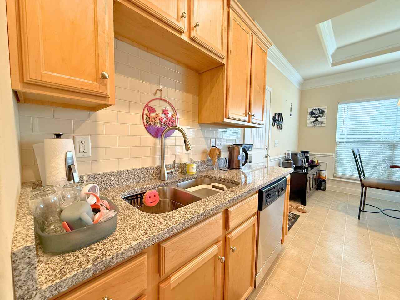 323 Huntwood Dr #1 - Photo 7 of 24