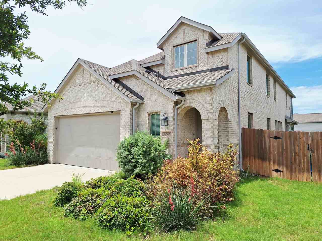 8000 Prairie Rye Dr #1