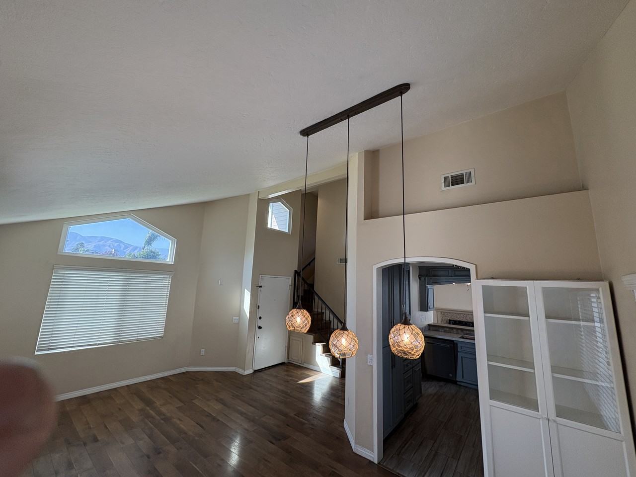 28561 Foxboro Lane - Photo 3 of 23